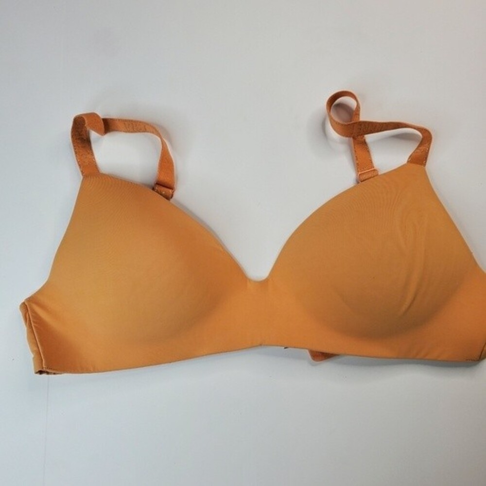 Women’s Wireless T-Shirt Bra in Warm Tan